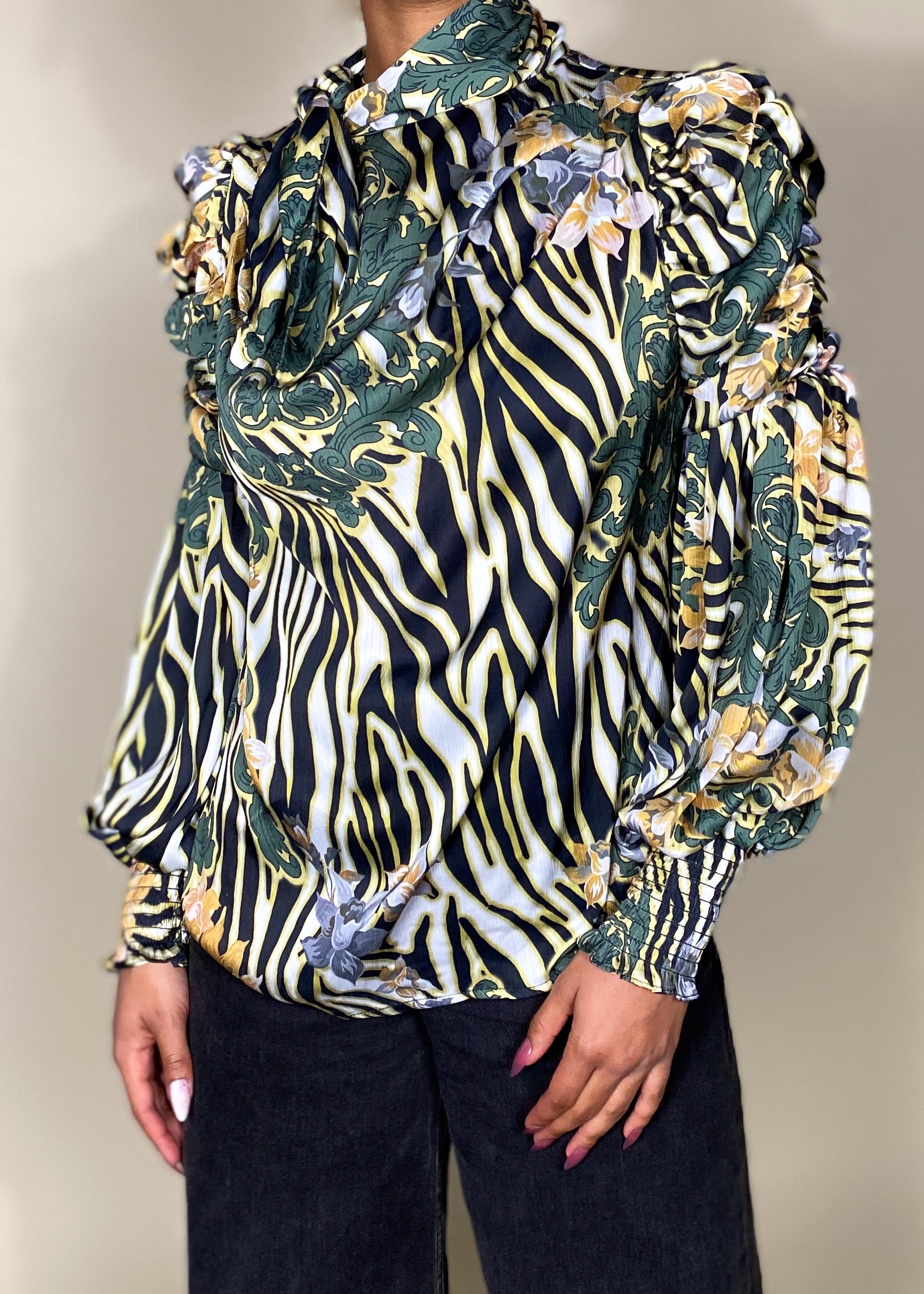 Workwear blouse
Business casual top
Evening dinner outfit
Special occasion blouse
Elegant office wear
Formal event fashion
Statement blouse for parties
High-neck puff sleeve blouse
Abstract print top
Ruffle detail blouse
Baroque-inspired fashion
Vintage chic blouse
Flowing long sleeve top
Dramatic statement blouse
Bold and sophisticated
Artistic and trendy
Vintage elegance
Modern bohemian fashion
Luxe and stylish
Feminine yet powerful
High-fashion blouse