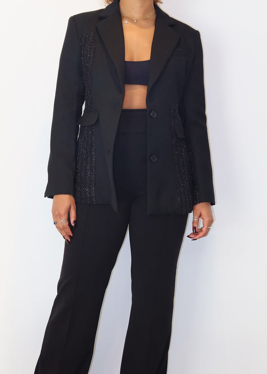 Professional office blazer
Workwear must-have blazer
Smart casual business outfit
Versatile evening blazer
Timeless black suit jacket
Textured panel blazer
Feminine structured blazer
Two-button classic blazer
Statement tailored outerwear
High-fashion black blazer
Classic black blazer for women
Elegant tailored blazer
Power dressing blazer
Business chic formal wear
Structured blazer for work