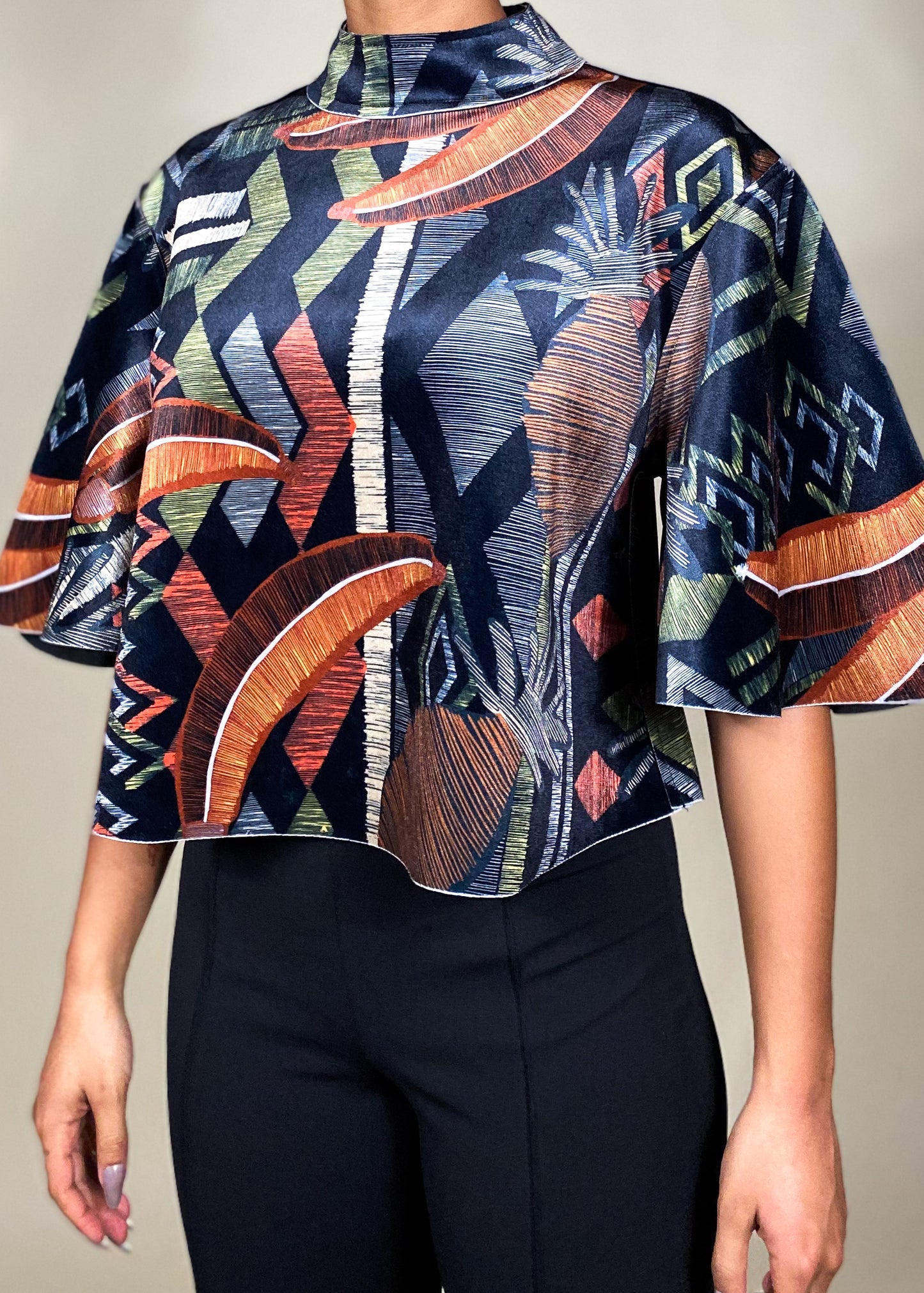 Cara Velvet Crop+