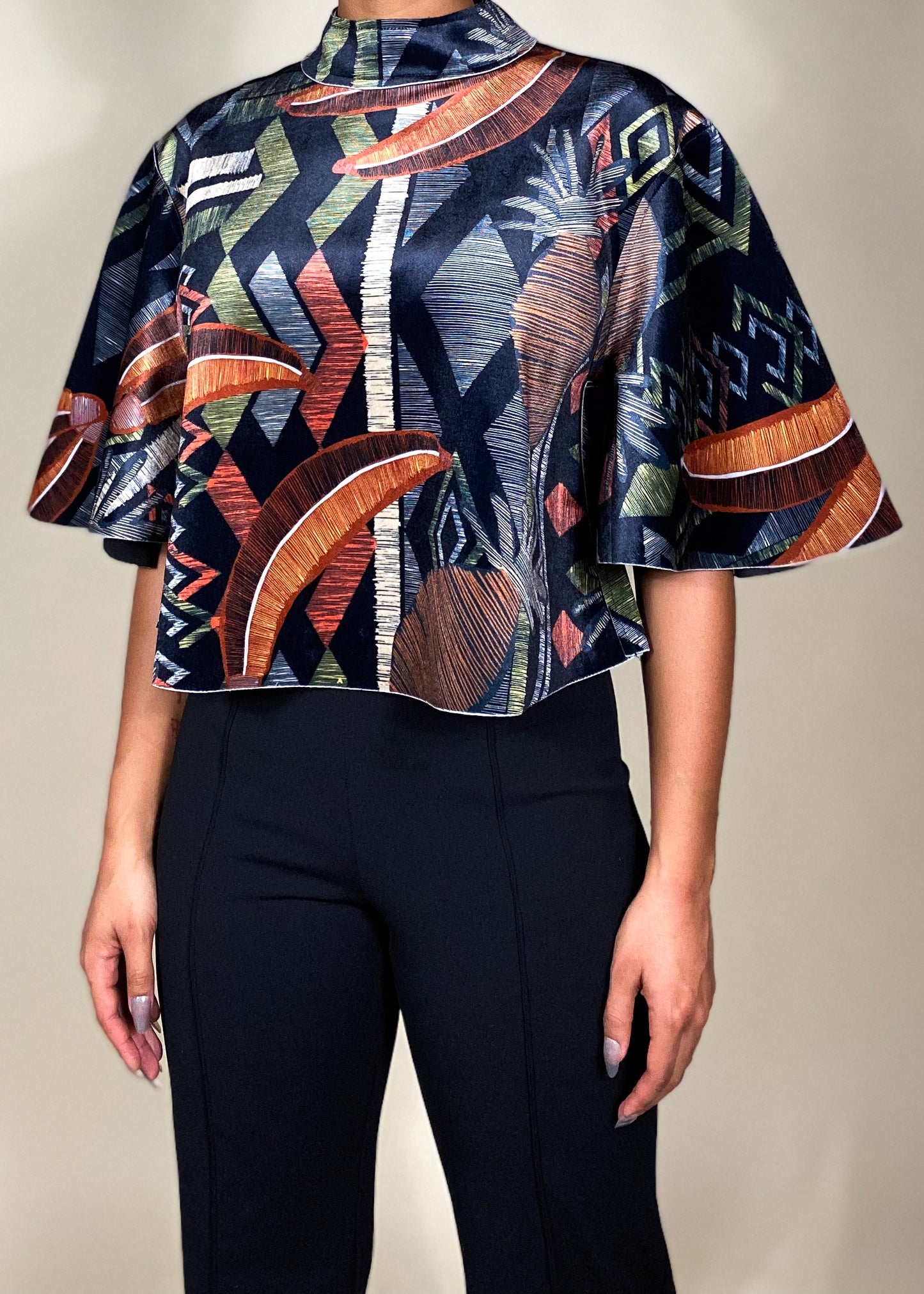 Cara Velvet Crop+