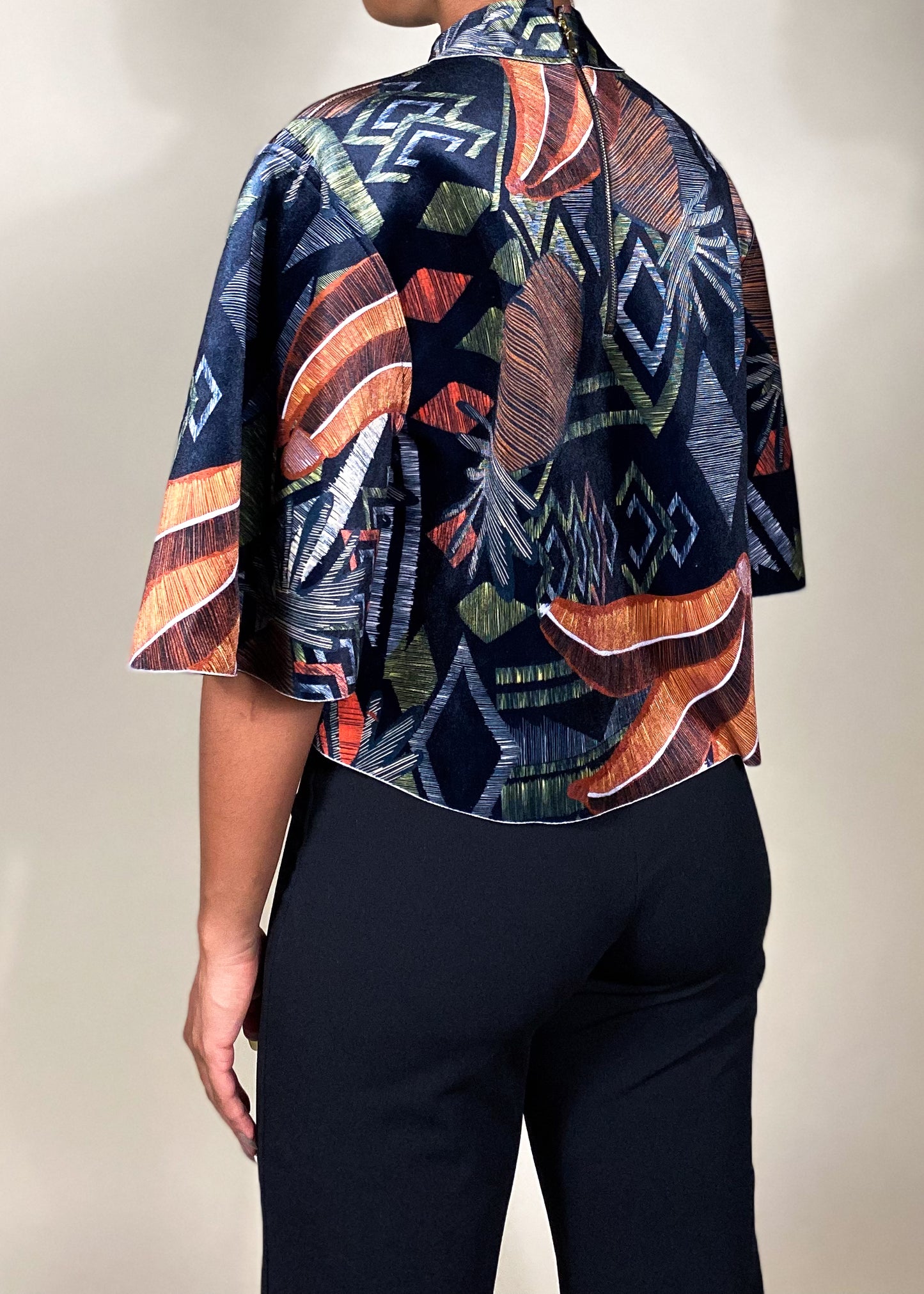 Cara Velvet Crop+