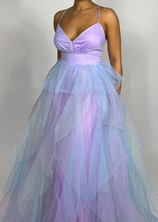 Prom dress
Fairy core aesthetic dress
Bridesmaid gown
Formal gala dress
Wedding guest maxi dress Spring formal dress
Summer wedding guest gown
Fall gala evening dress
Winter wonderland outfit
Spaghetti strap ball gown
Flowing layered tulle dress
Dreamy pastel ombre dress
Elegant V-neck gown
Whimsical princess dress
Fairy tale ball gown
Ethereal tulle dress
Ombre layered gown
Princess-style evening dress
Romantic pastel maxi dress