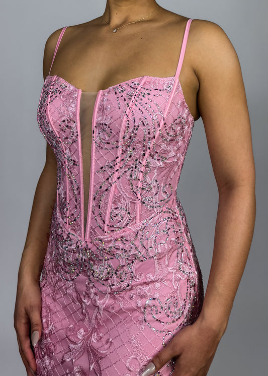 Wedding guest formal gown
Red carpet evening dress
Luxury prom night dress
Gala and black-tie event gown
Pageant and competition dress
Sheer illusion deep V dress
Embellished lace corset gown
Floor-length mermaid silhouette dress
Spaghetti strap elegant evening dress
Romantic pink formal gown
Pink lace evening gown
Plunge neckline formal dress
Embroidered corset gown
Elegant fitted prom dress
Luxury lace mermaid dress