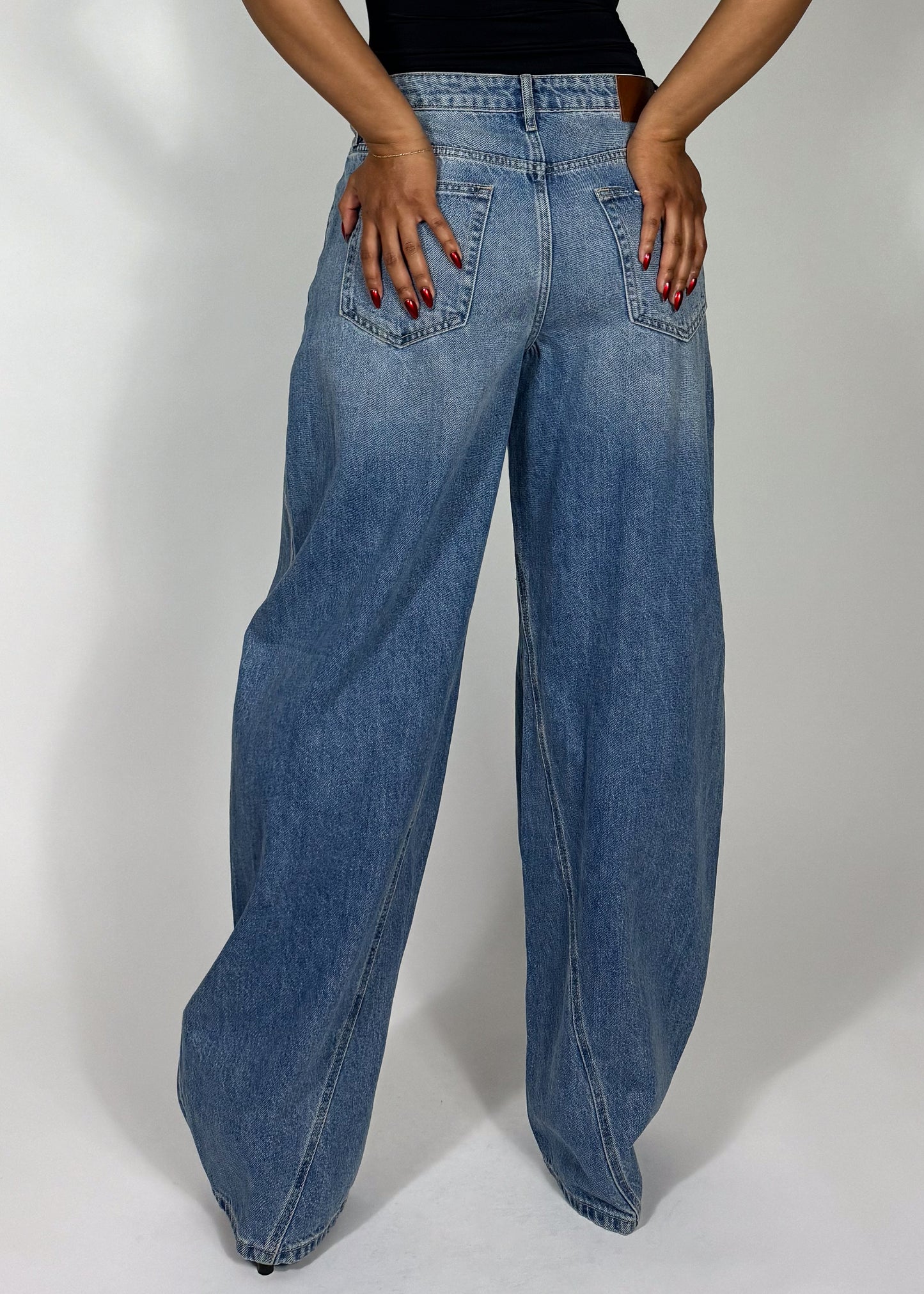 Barrel Jeans