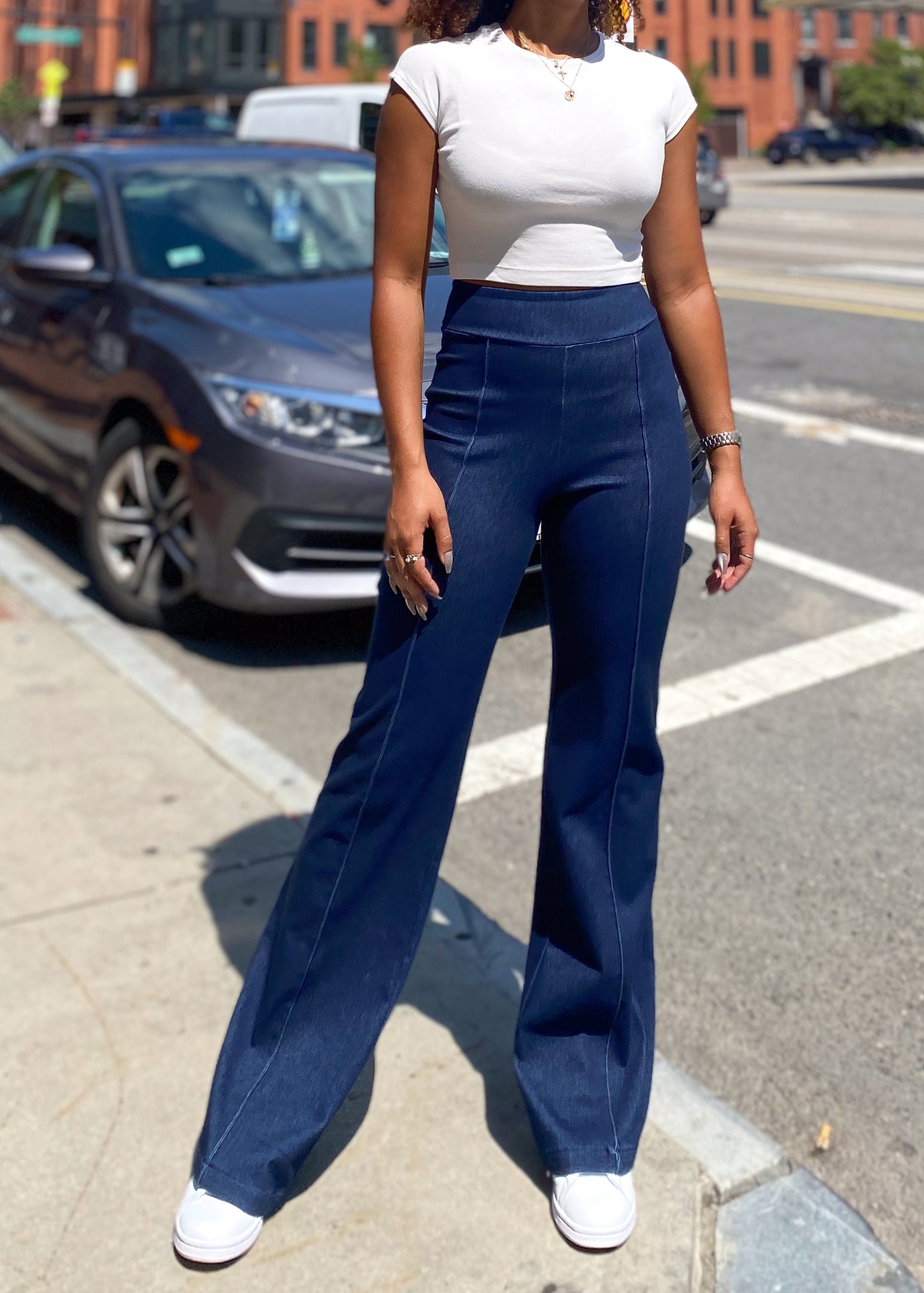Sunday Jeans Dark Wash
