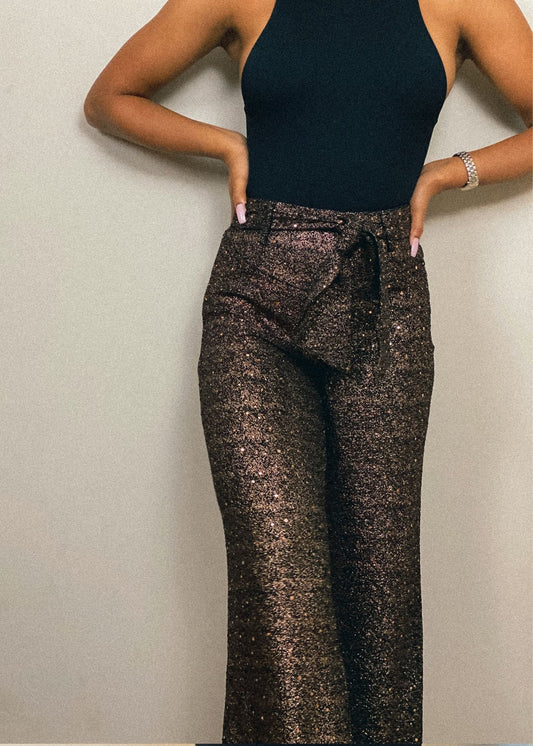 Holiday party glam outfit
Girls’ night out statement look
Effortless New Year's Eve fashion
Festival-ready sparkle pants
Chic clubwear high-waist pants
Tie-waist metallic shimmer trousers
Stretchy sequin wide-leg pants
Elegant drape glitter slacks
Vintage-inspired 70s disco pants
High-waisted statement palazzo pants
High-waisted glitter flared pants
Sparkly wide-leg trousers
Metallic shimmer statement pants
Disco-inspired party pants
Luxe evening flare pants
