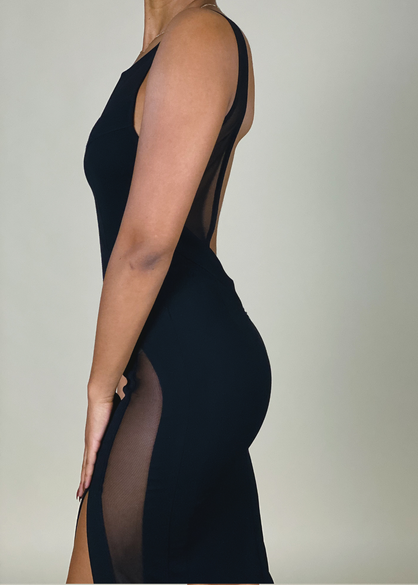 Black Abyss Gown
