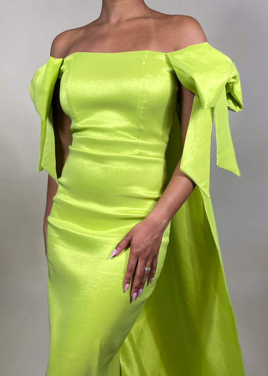 Statement gala dress for women
Vibrant wedding guest outfit
Show-stopping red carpet gown
Couture-inspired evening wear
High-fashion formal dress
Off-shoulder bow sleeve gown
Draped satin train dress
Fitted mermaid silhouette dress
Neon satin luxury dress
Dramatic high-fashion formalwear
Lime green off-shoulder gown
Satin evening dress with train
Bold neon green mermaid dress
Elegant bow sleeve formal gown
Luxe satin prom dress 2025