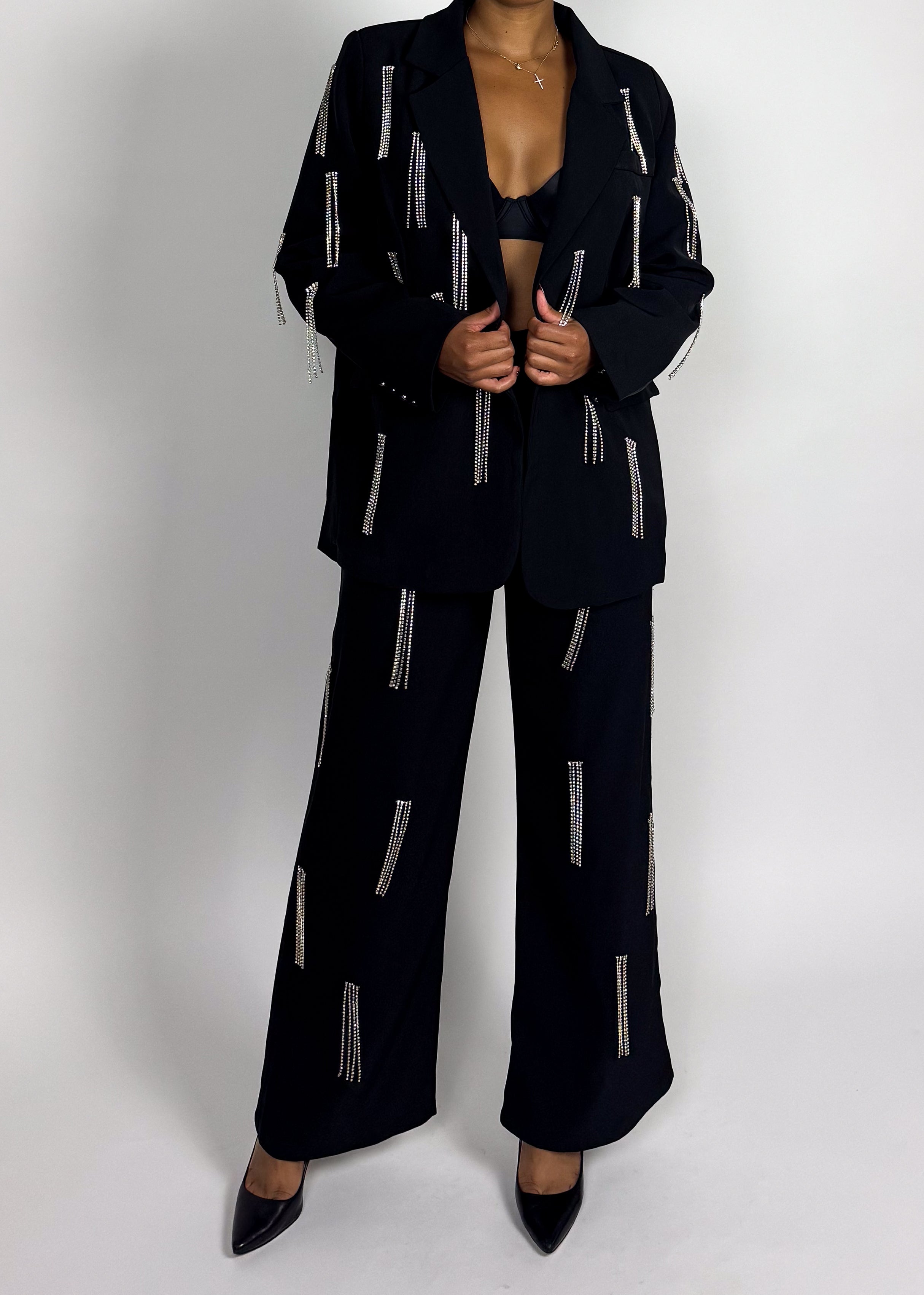 Livia Suit