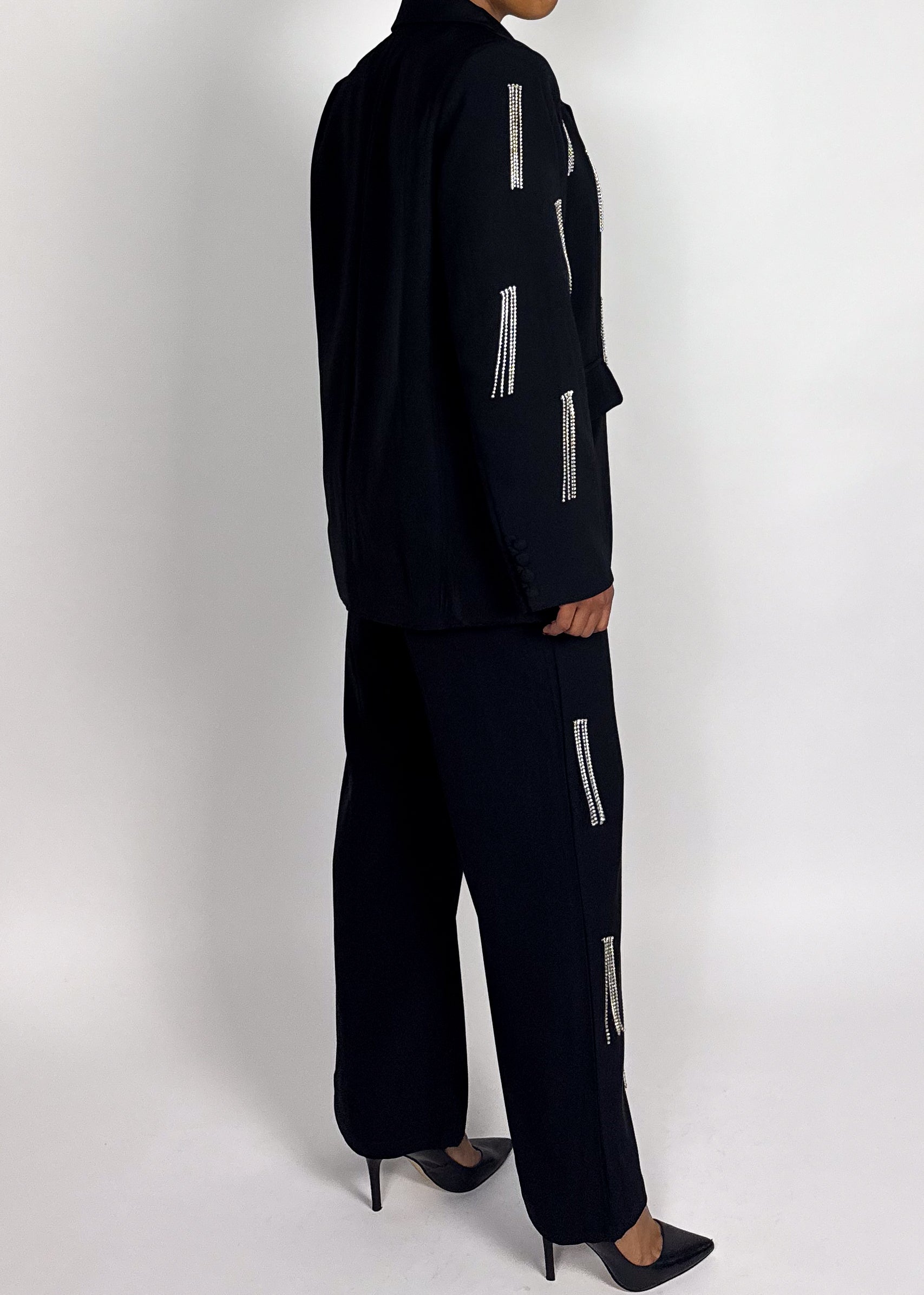 Livia Suit