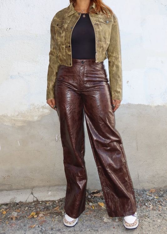 Chic fall fashion pants
Trendy casual streetwear
Elegant night-out trousers
Versatile workwear pants
High-fashion statement bottoms
Bold evening outfit
High-waisted faux leather pants
Vintage-inspired textured trousers
Glossy crinkled leather effect pants
Wide-leg leather-look pants
Sleek polished faux leather bottoms
Structured tailored faux leather trousers
Retro 70s aesthetic
Edgy street style fashion
Minimalist high-fashion look
Modern luxury statement pants
Vintage-inspired wide-leg trousers
