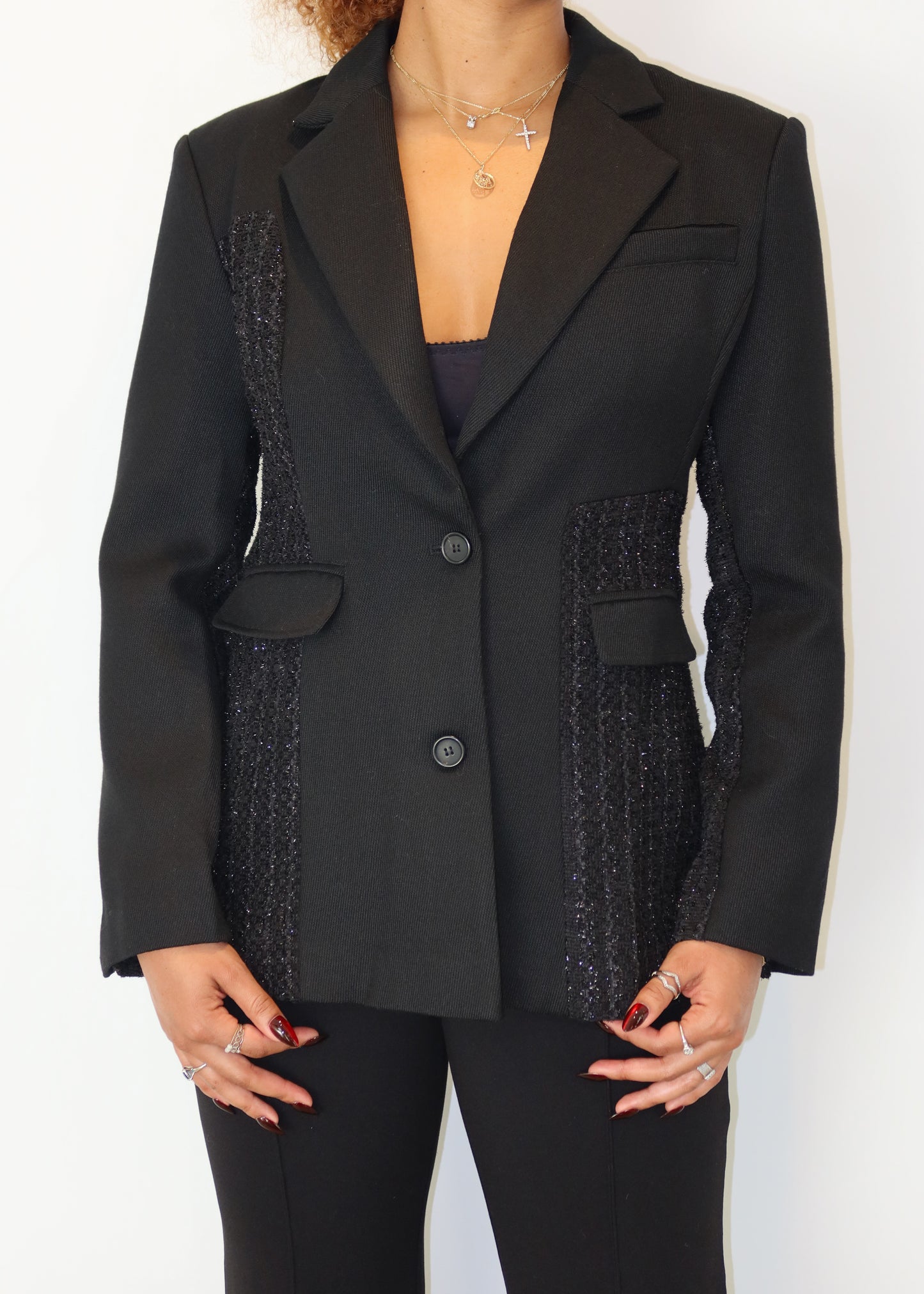 Professional office blazer
Workwear must-have blazer
Smart casual business outfit
Versatile evening blazer
Timeless black suit jacket
Textured panel blazer
Feminine structured blazer
Two-button classic blazer
Statement tailored outerwear
High-fashion black blazer
Classic black blazer for women
Elegant tailored blazer
Power dressing blazer
Business chic formal wear
Structured blazer for work