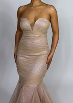Wedding guest evening gown
Luxury prom night dress
Red carpet formal dress
Gala and black-tie event gown
Pageant and competition dress
Sheer ruched bodice gown
Floor-length mermaid silhouette dress
Strapless sweetheart neckline gown
Flowing tulle bottom formal dress
Figure-flattering luxury dress
Nude mermaid evening gown
Strapless sweetheart dress
Elegant tulle formal dress
Sparkly ruched bodycon gown
Glamorous fitted prom dress