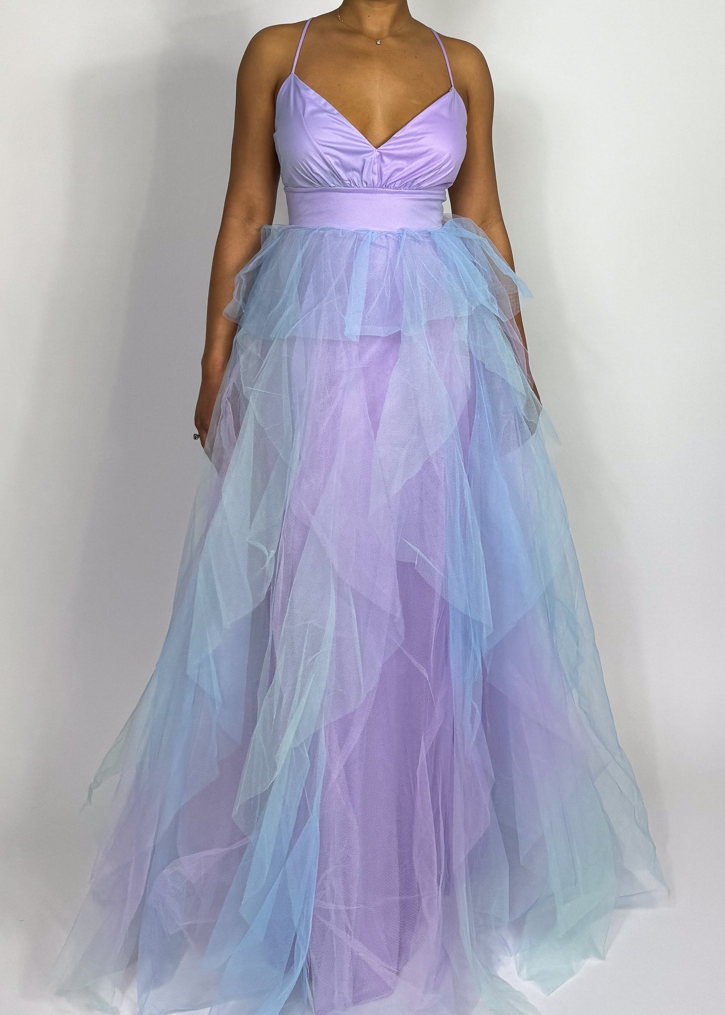 Prom dress
Fairy core aesthetic dress
Bridesmaid gown
Formal gala dress
Wedding guest maxi dress Spring formal dress
Summer wedding guest gown
Fall gala evening dress
Winter wonderland outfit
Spaghetti strap ball gown
Flowing layered tulle dress
Dreamy pastel ombre dress
Elegant V-neck gown
Whimsical princess dress
Fairy tale ball gown
Ethereal tulle dress
Ombre layered gown
Princess-style evening dress
Romantic pastel maxi dress