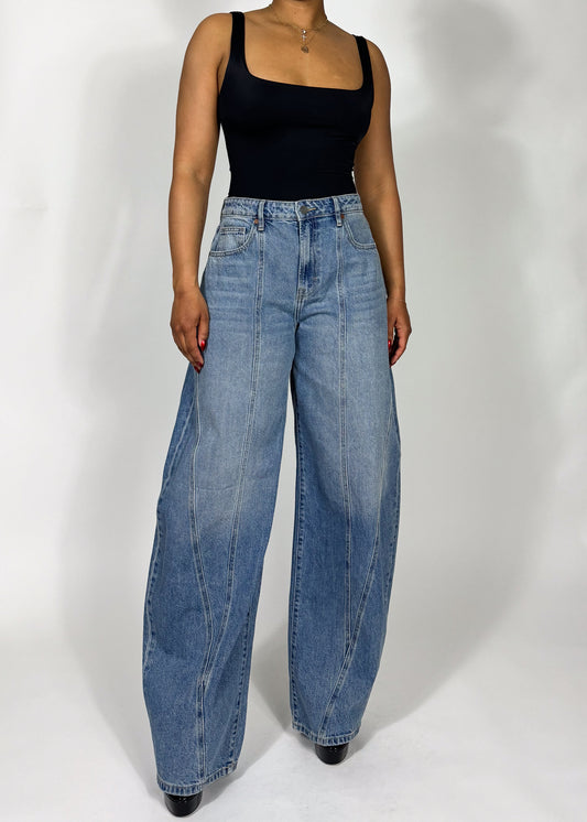 Barrel Jeans