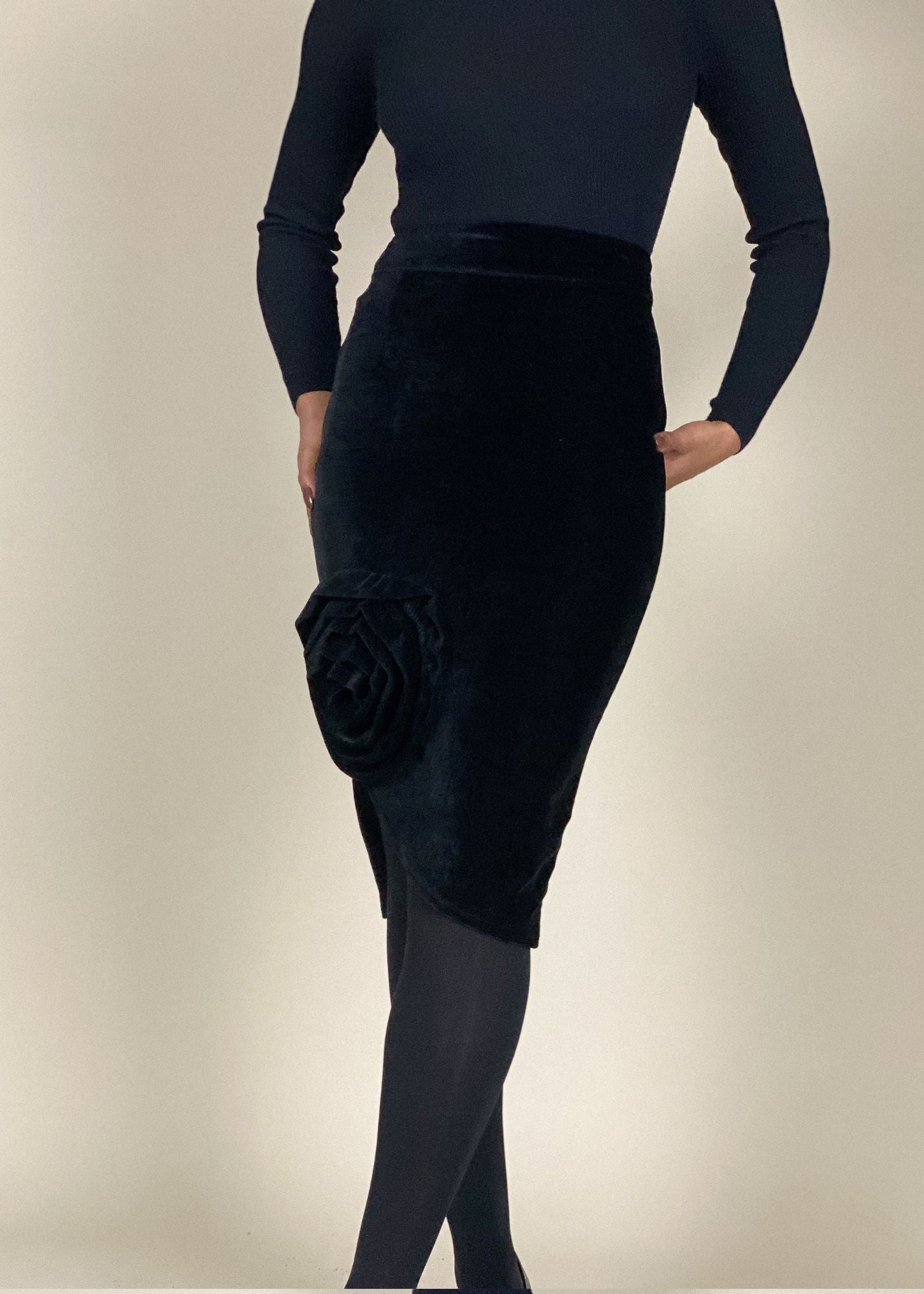 Rose Velvet Skirt+