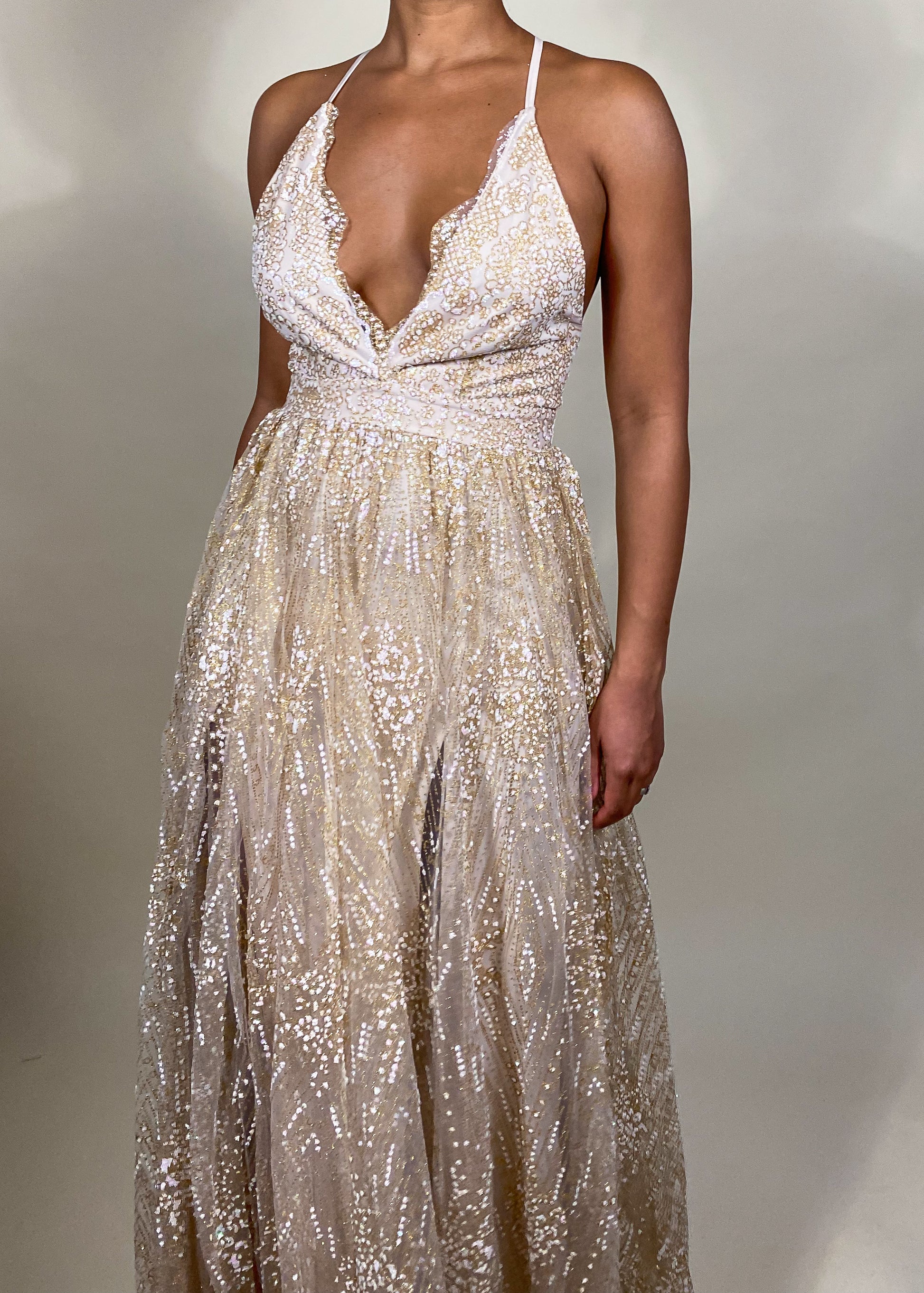 Wedding guest dress 2025
Luxurious bridal reception gown
Red carpet-worthy evening gown
Formal gala dress with sequins
Engagement party dress
Delicate sequin lace gown
Elegant strappy back evening dress
Flowing sheer overlay gown
Romantic sparkle A-line dress
Hollywood-inspired glamorous dress
Champagne gold sequin gown
Elegant floor-length evening dress
Sparkly deep V-neck gown
Glamorous beaded prom dress
Timeless shimmering maxi dress
