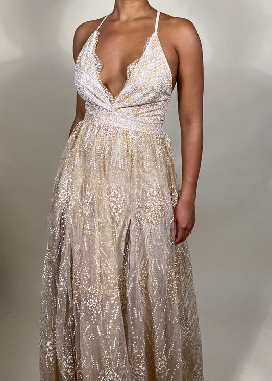Wedding guest dress 2025
Luxurious bridal reception gown
Red carpet-worthy evening gown
Formal gala dress with sequins
Engagement party dress
Delicate sequin lace gown
Elegant strappy back evening dress
Flowing sheer overlay gown
Romantic sparkle A-line dress
Hollywood-inspired glamorous dress
Champagne gold sequin gown
Elegant floor-length evening dress
Sparkly deep V-neck gown
Glamorous beaded prom dress
Timeless shimmering maxi dress
